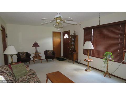 907 E Maple Ave E, Mora, MN 55051 photo 7