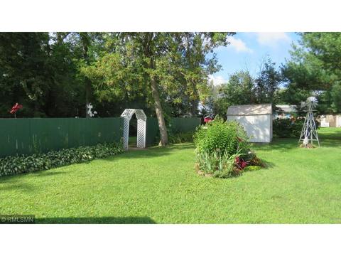 907 E Maple Ave E, Mora, MN 55051 photo 13