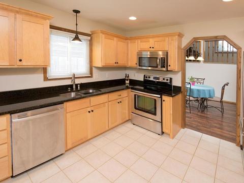 7205 116th Pl N, Champlin, MN 55316 photo 2