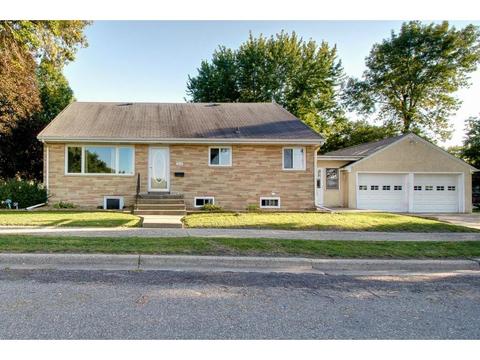 314 Vine Ave E, Montgomery, MN 56069 photo 1
