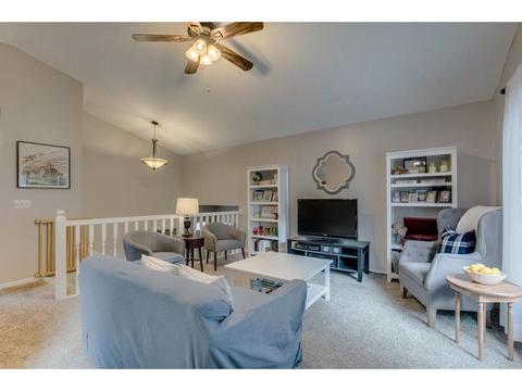 3926 Westbury Trl, Eagan, MN 55123 photo 2