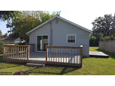 1310 J St NE, Brainerd, MN 56401 photo 2