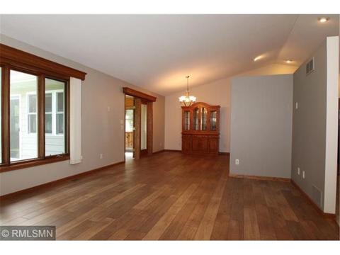 2905 Aurora Ln, Saint Cloud, MN 56303 photo 13
