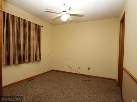 2905 Aurora Ln, Saint Cloud, MN 56303 photo 22
