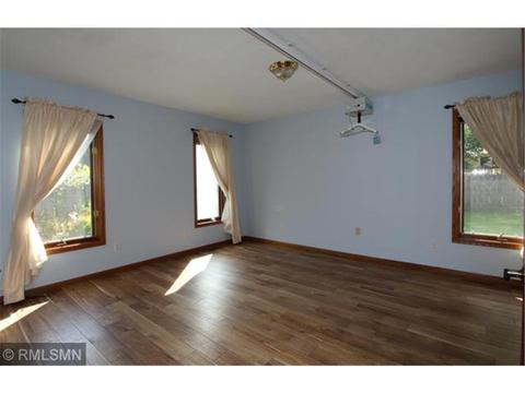 2905 Aurora Ln, Saint Cloud, MN 56303 photo 18