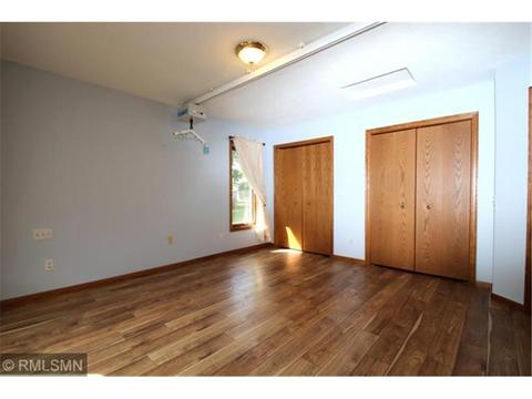2905 Aurora Ln, Saint Cloud, MN 56303 photo 17