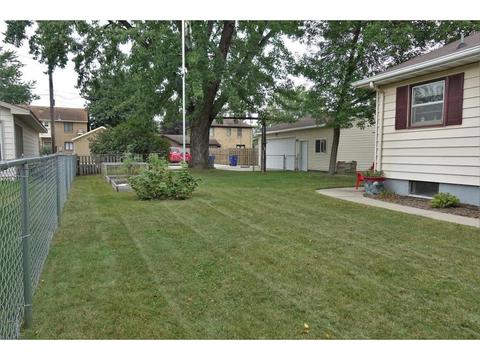 1237 9th Ave N, Saint Cloud, MN 56303 photo 4