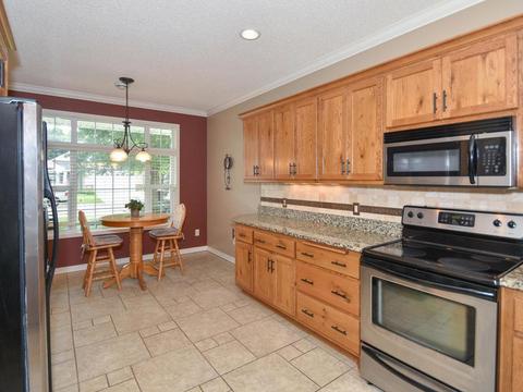 261 Lowell Rd, Champlin, MN 55316 photo 5