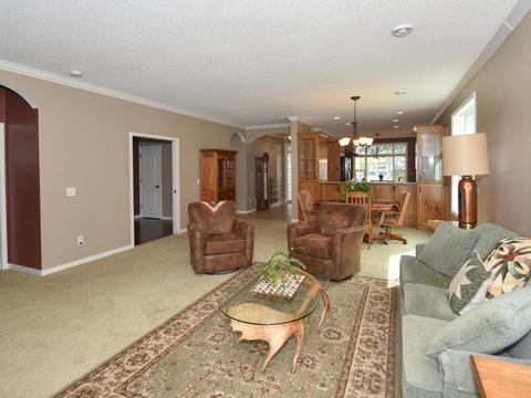 261 Lowell Rd, Champlin, MN 55316 photo 9