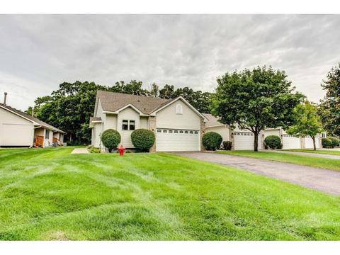 815 Trails End Rd, Eagan, MN 55123 photo 3