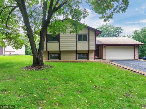 3297 Heritage Ln, Eagan, MN 55121 photo 1