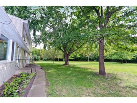10101 Mound Spring Ter, Bloomington, MN 55420 photo 24