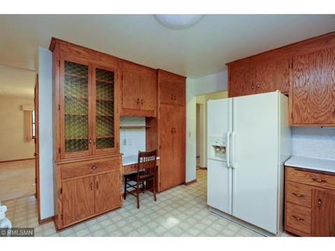 10101 Mound Spring Ter, Bloomington, MN 55420 photo 10