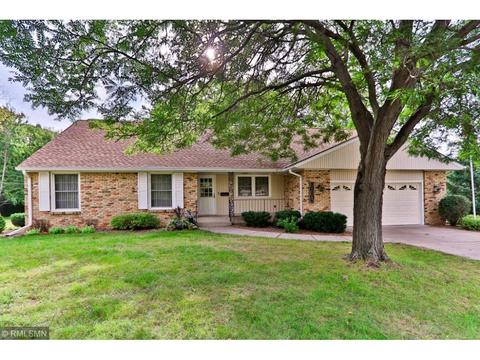 10101 Mound Spring Ter, Bloomington, MN 55420 photo 1