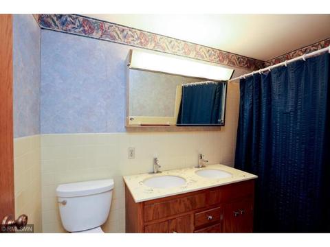 10101 Mound Spring Ter, Bloomington, MN 55420 photo 20