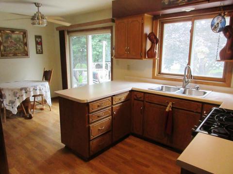 204 Suncrest Ct, Avon, MN 56310 photo 7
