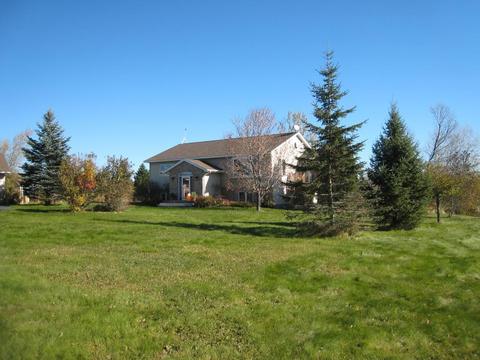 310 Erickson Rd, Duluth, MN 55810 photo 1