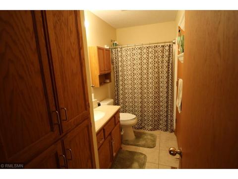 2000 Forest Ridge Cir, Buffalo, MN 55313 photo 12