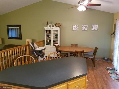 2000 Forest Ridge Cir, Buffalo, MN 55313 photo 5