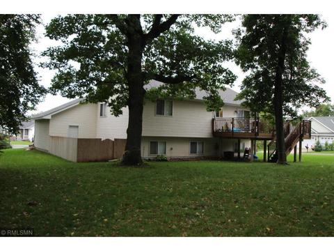 2000 Forest Ridge Cir, Buffalo, MN 55313 photo 2