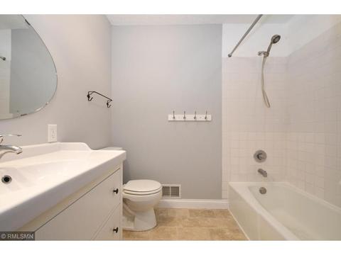 5404 Egan Dr, Savage, MN 55378 photo 14