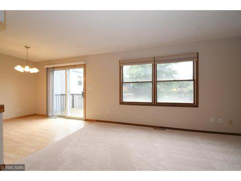 5404 Egan Dr, Savage, MN 55378 photo 8