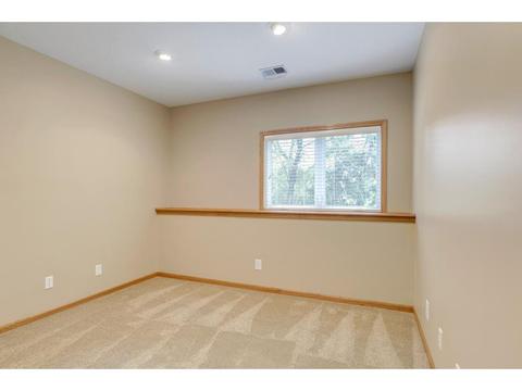 663 Waterview Cv, Eagan, MN 55123 photo 23