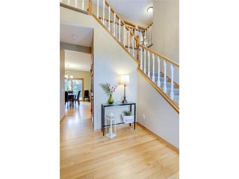 663 Waterview Cv, Eagan, MN 55123 photo 3