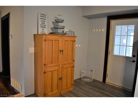1009 S 10th St, Brainerd, MN 56401 photo 8