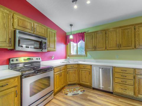 11020 Edgewood Ave N, Champlin, MN 55316 photo 5