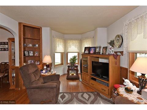1017 6th St NW, Faribault, MN 55021 photo 8