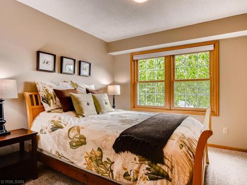 739 Camberwell Dr, Eagan, MN 55123 photo 22