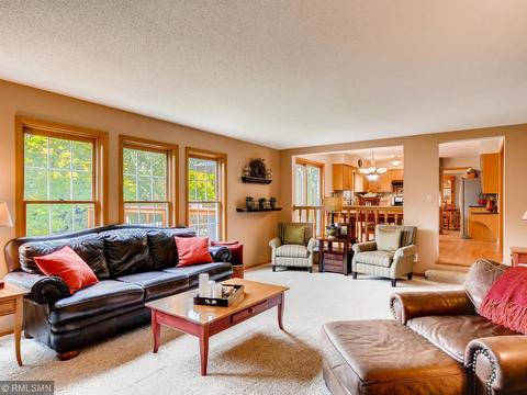 739 Camberwell Dr, Eagan, MN 55123 photo 16