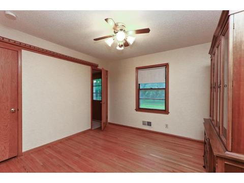 9236 Riverview Ave, Bloomington, MN 55425 photo 11