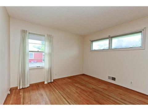9236 Riverview Ave, Bloomington, MN 55425 photo 10