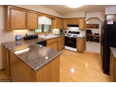 4068 Northview Ter, Eagan, MN 55123 photo 14