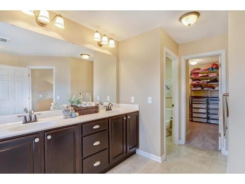 1326 Shadow Creek Curv, Eagan, MN 55123 photo 21