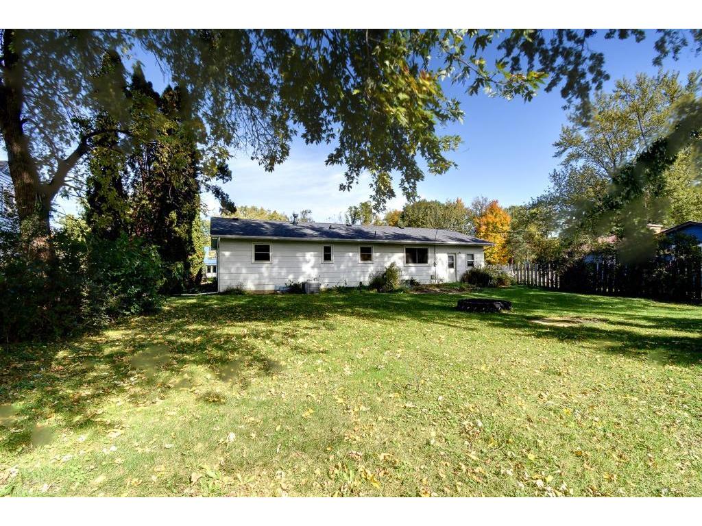 612 E 9th St, Northfield, MN 55057 photo 32