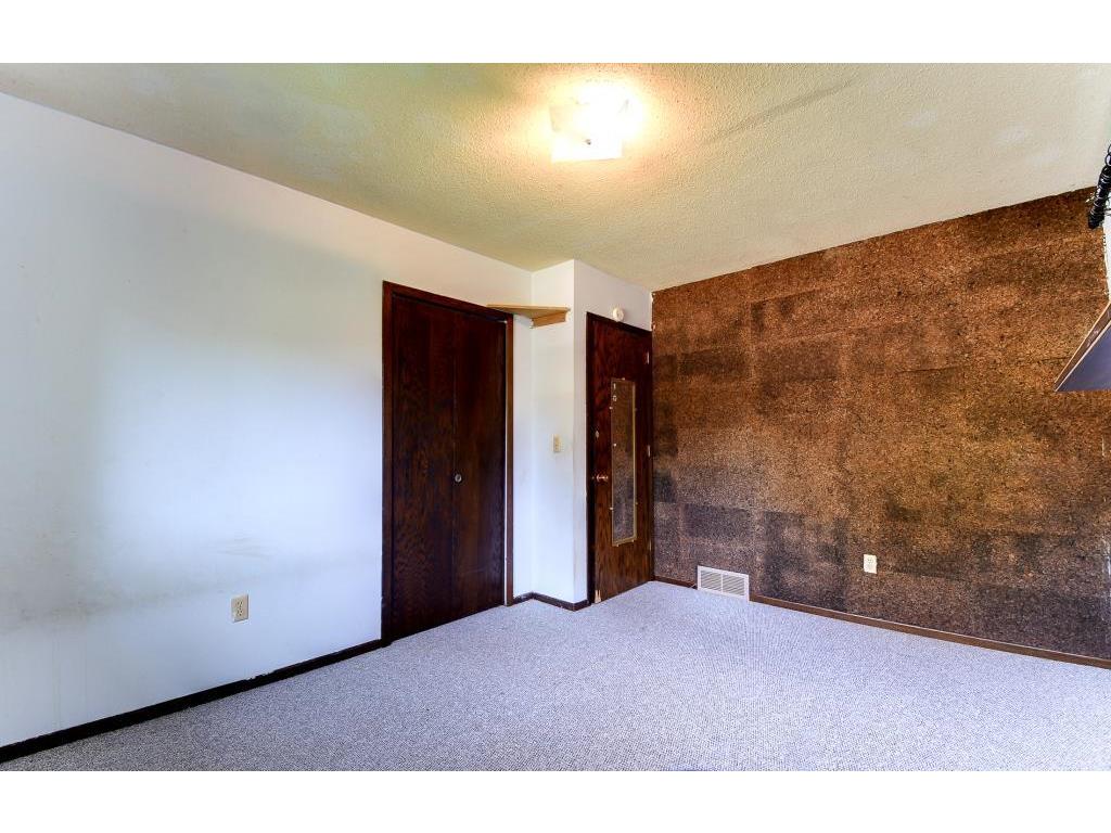 612 E 9th St, Northfield, MN 55057 photo 18
