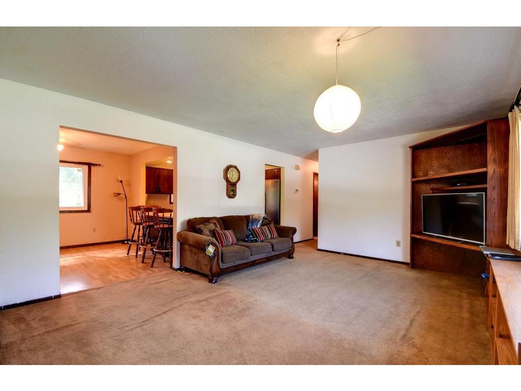 612 E 9th St, Northfield, MN 55057 photo 3