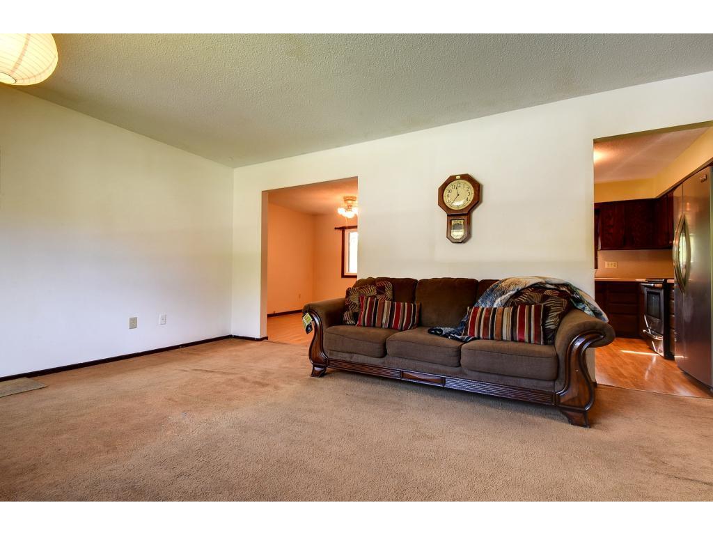 612 E 9th St, Northfield, MN 55057 photo 4