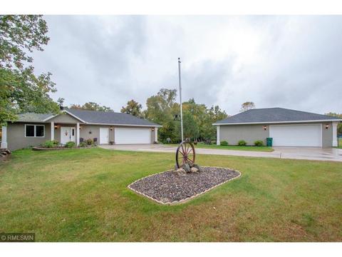 7839 Strawberry Ln, Brainerd, MN 56401 photo 1
