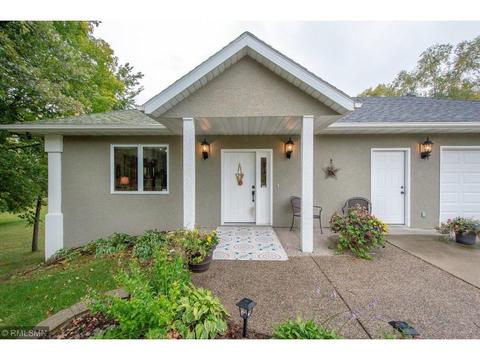 7839 Strawberry Ln, Brainerd, MN 56401 photo 2