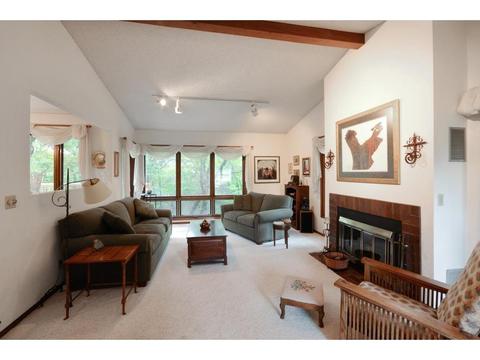4490 Ridgeview Dr, Eagan, MN 55123 photo 3