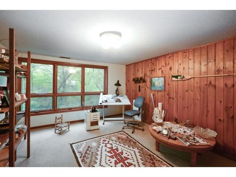 4490 Ridgeview Dr, Eagan, MN 55123 photo 13