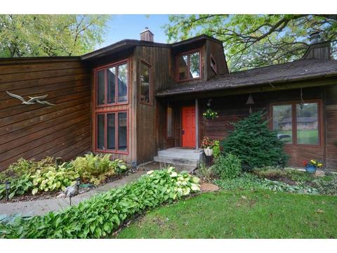 4490 Ridgeview Dr, Eagan, MN 55123 photo 18