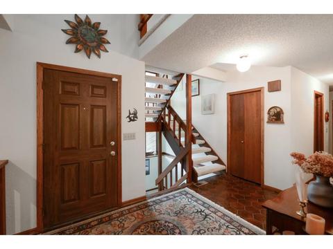 4490 Ridgeview Dr, Eagan, MN 55123 photo 2