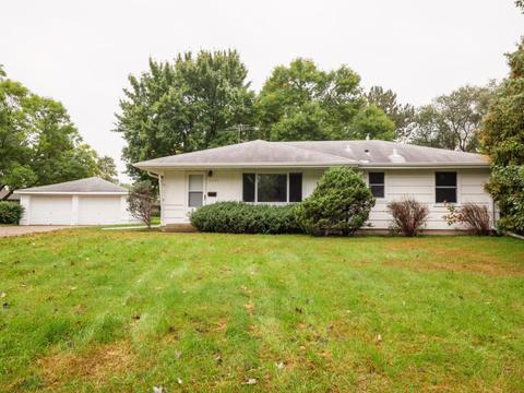 6909 Janell Ave N, Brooklyn Park, MN 55428 | 28 Photos - Movoto