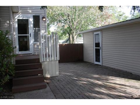 400 Elm Ave, Waseca, MN 56093 photo 4