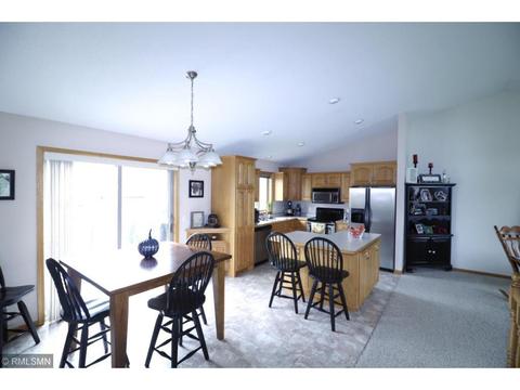5239 Grouse Ct, Saint Cloud, MN 56303 photo 9